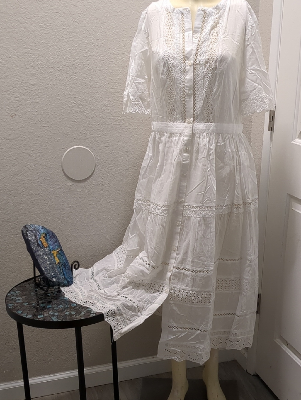 Bust 42/ Waist34 White Eyelet Cotton Midi Dress - Women